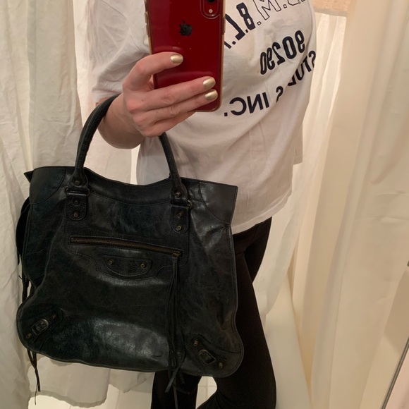 BALENCIAGA
Giant Motocross Classic Town - Picture 3 of 3